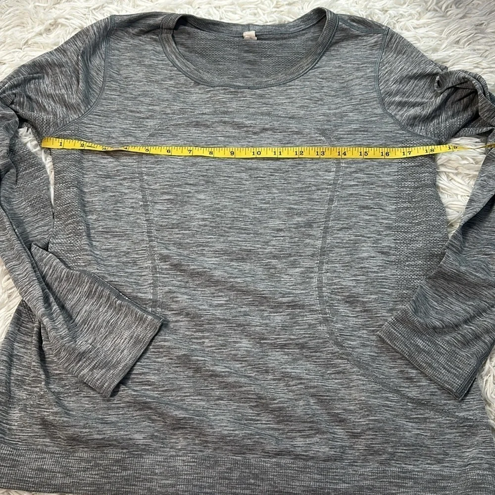 Lululemon Swiftly Relaxed Long Sleeve Slate / White
